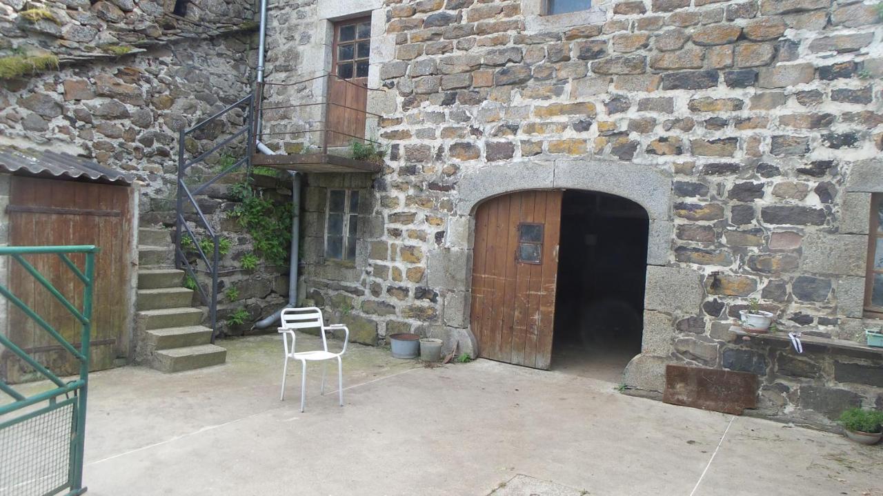 Maison De Famille Au Plateau Du Mezenc Les Vastres 外观 照片